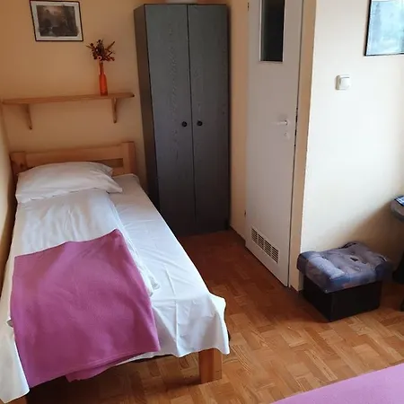 Dom Wczasowy Port Pensjonat *
